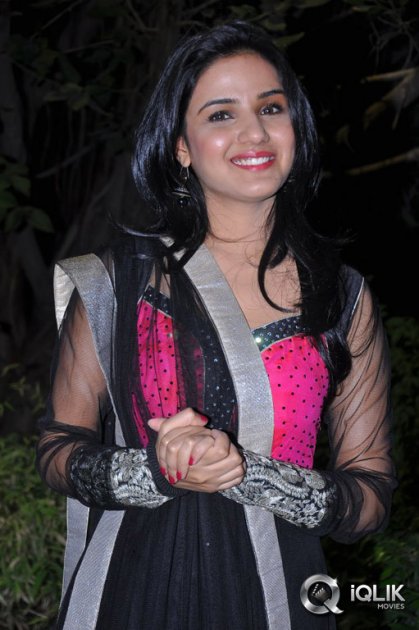 Actress-Jasmine-at-Veta-Movie-Audio-Release